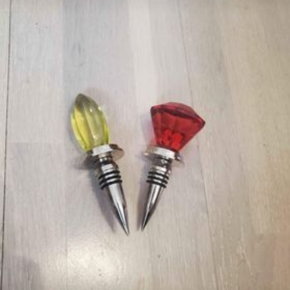 Set of 2 Gem Wine Bottle Stoppers - Picture 3 of 3